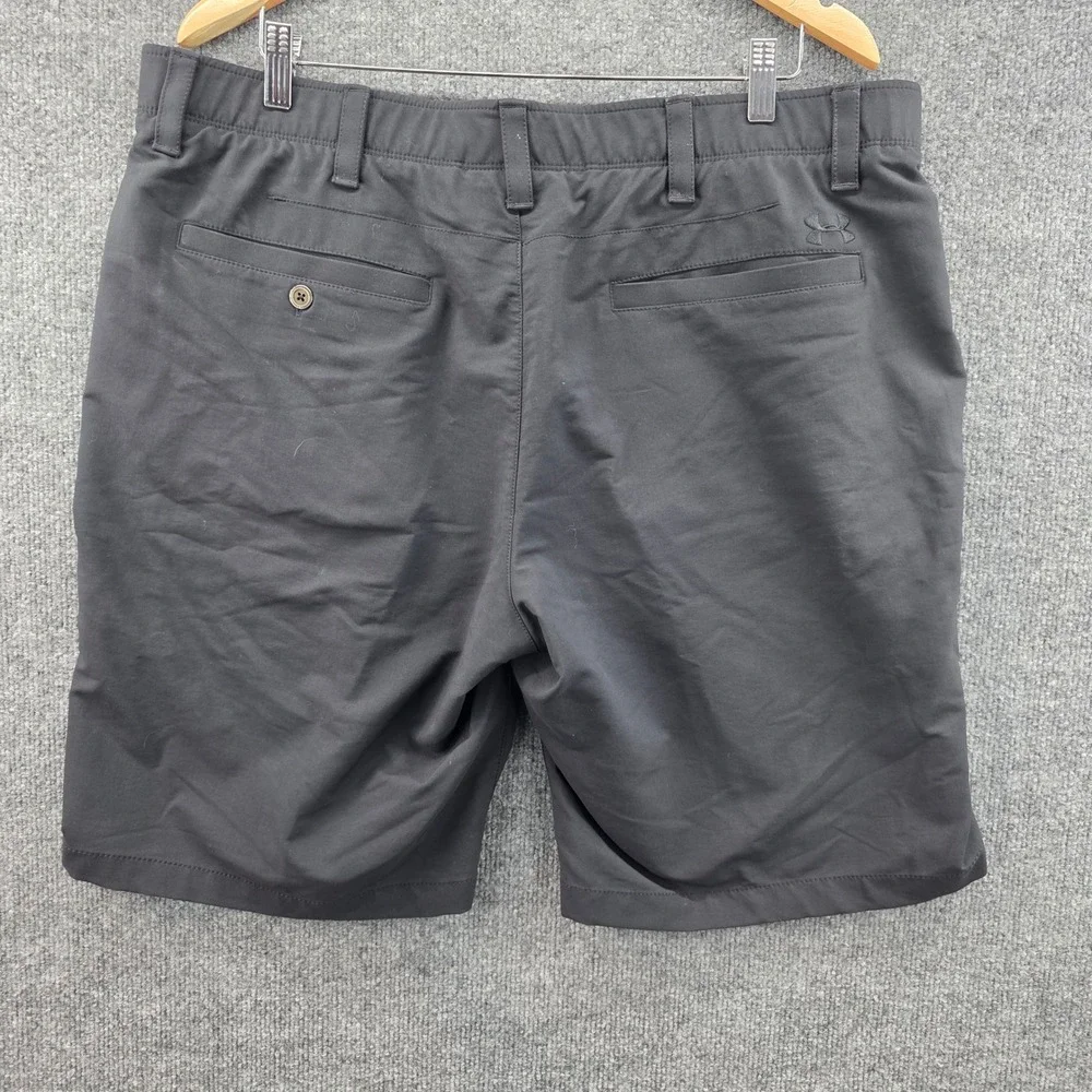 Under Armour Mens Loose Fit Golf Shorts Black Size 40 Performance Activewear
